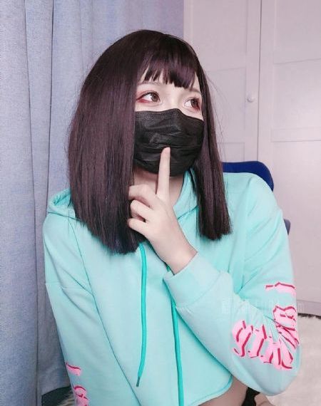 布达佩斯小酒馆_免费高清日本成人在线