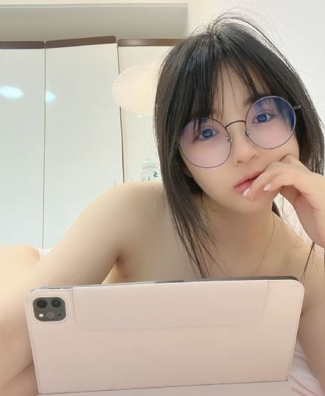 男生和女生打扑克差差差_BD韩语神马在线观看
