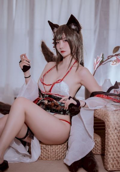 年轻大胸女教师3_蓝光在线观看
